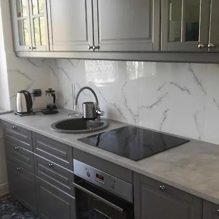 Centrum - Dona 200 Metrow Od Morza